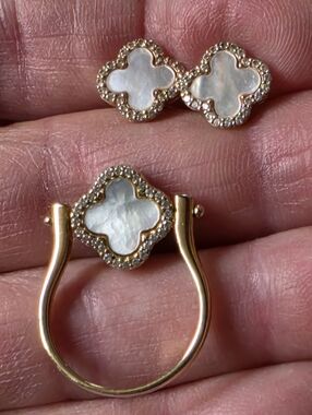 Gold Pl 925 Sterling Silver Clover MOP/Onyx & CZs Clover Spinning Ring & Earring